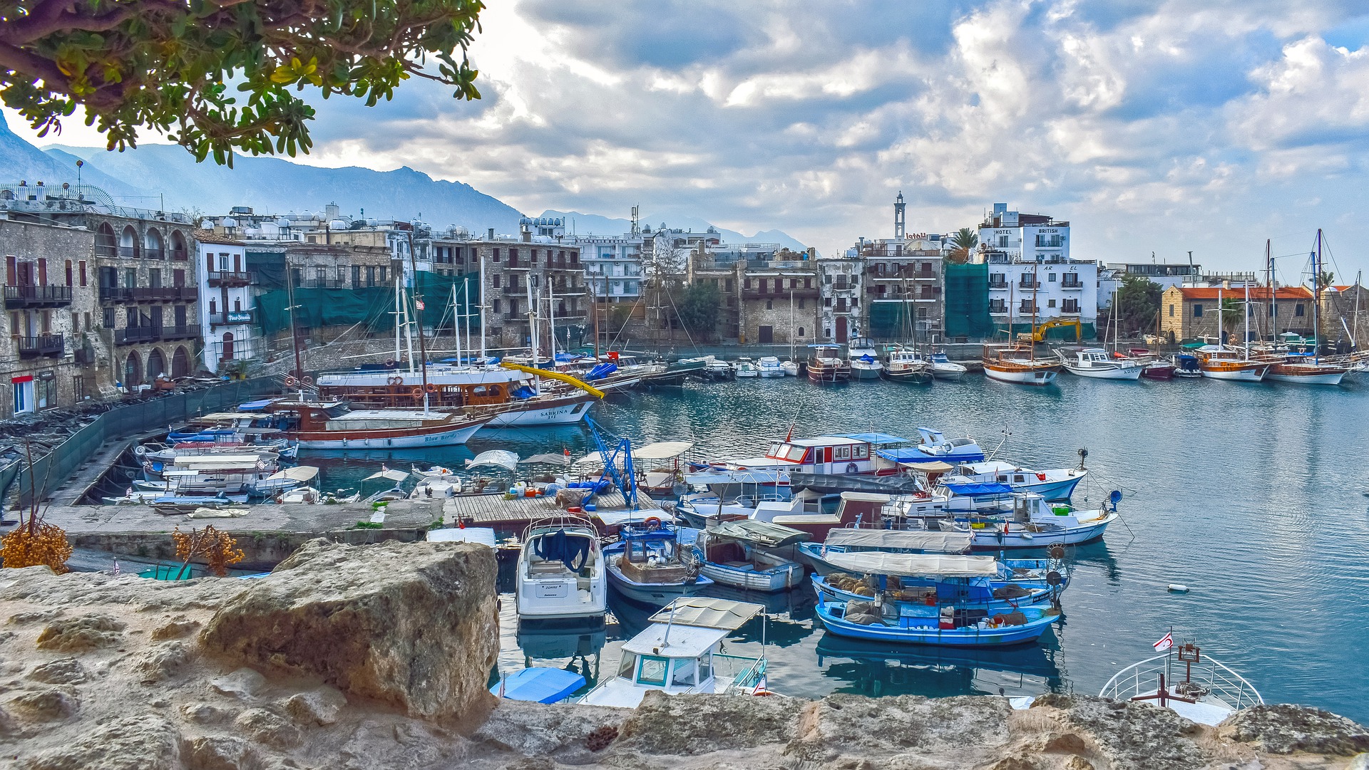 الصعود المرن لسوق العقارات في شمال قبرص في عام 2023: تحليل شامل