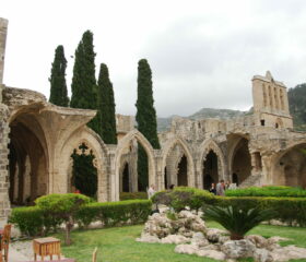 Очарователното абатство Белапаис