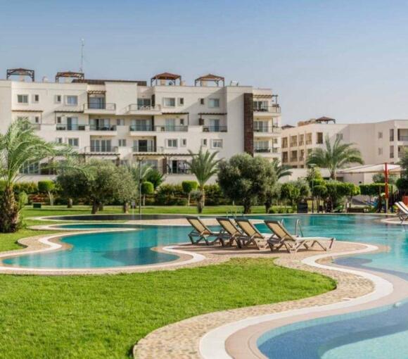 Spacious 3+1 Apartment at Thalassa Beach Resort, Bafra – Exclusive Amenities