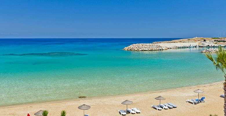 Top 10 Must-See Beaches in Northern Cyprus 9 Malibu Beach (Kyrenia)
