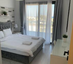 Caesar Blue, 2+1, volledig gemeubileerd en instapklaar appartement